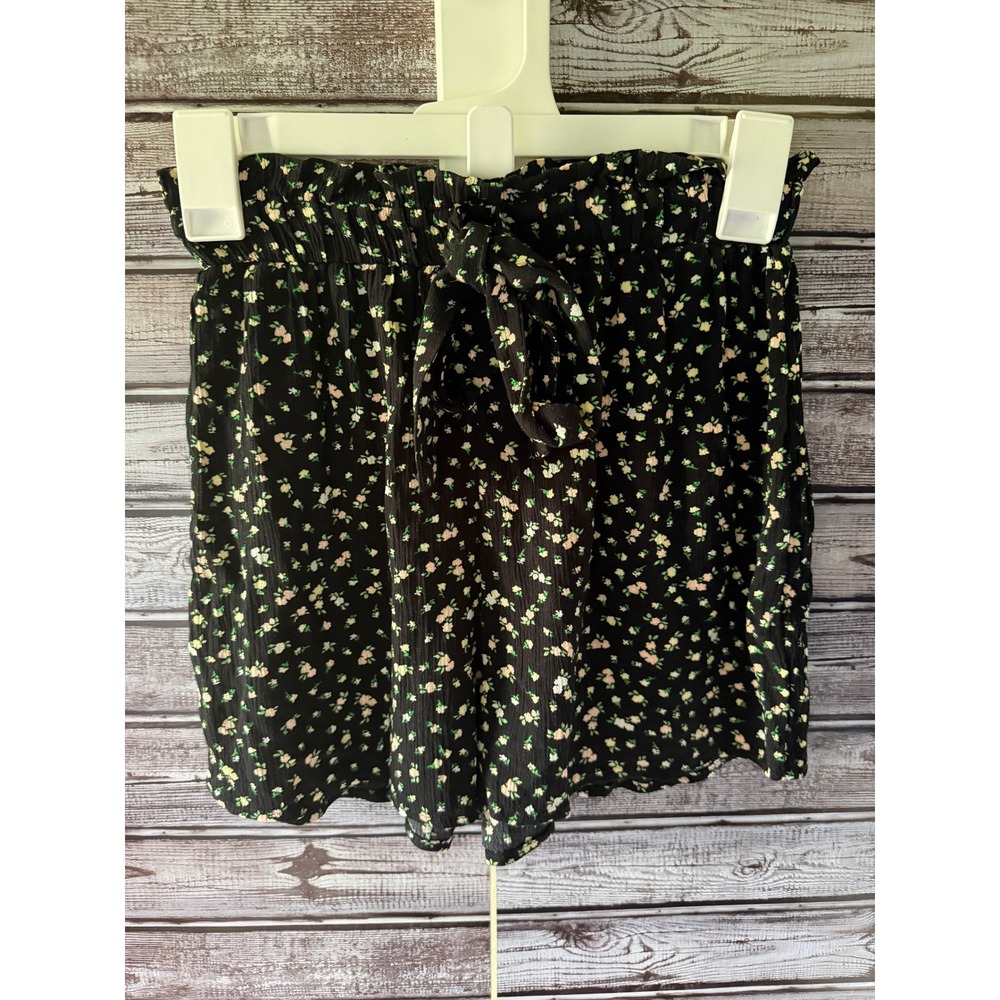H&M Divided Women's Black Ditsy Floral Shorts Size 0 Viscose Tie